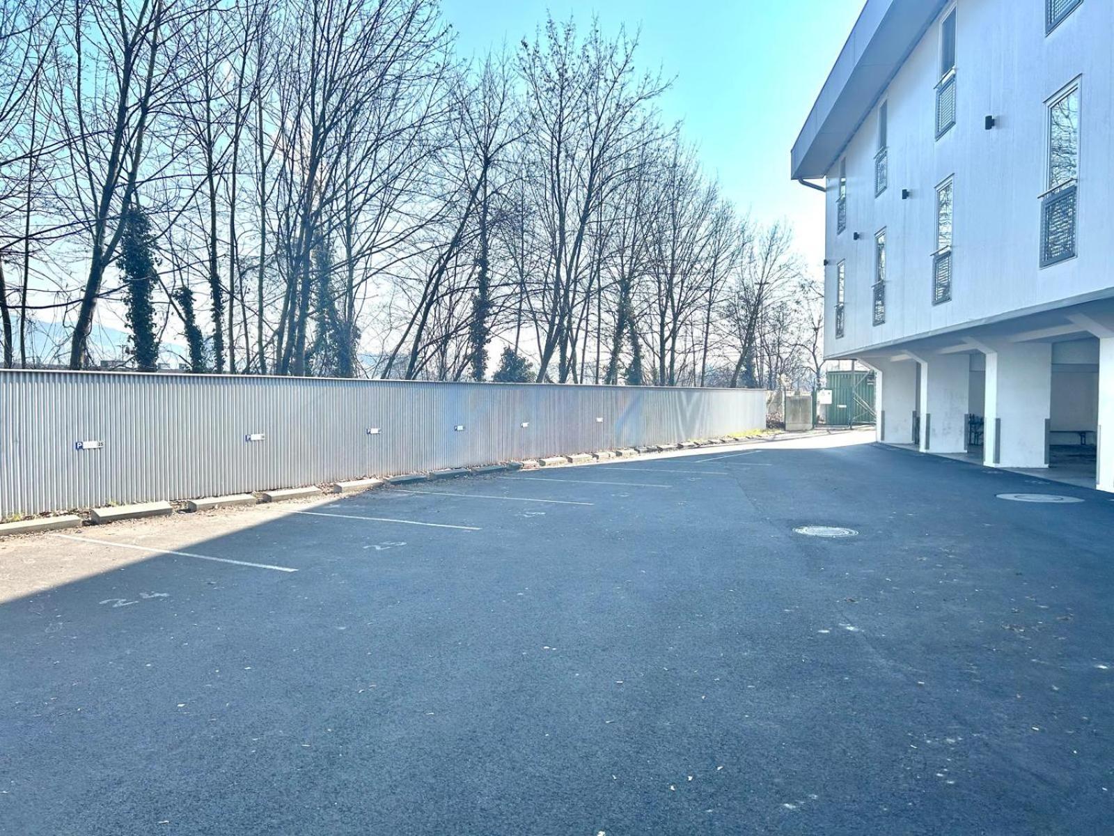 Business & City Linz Exterior photo